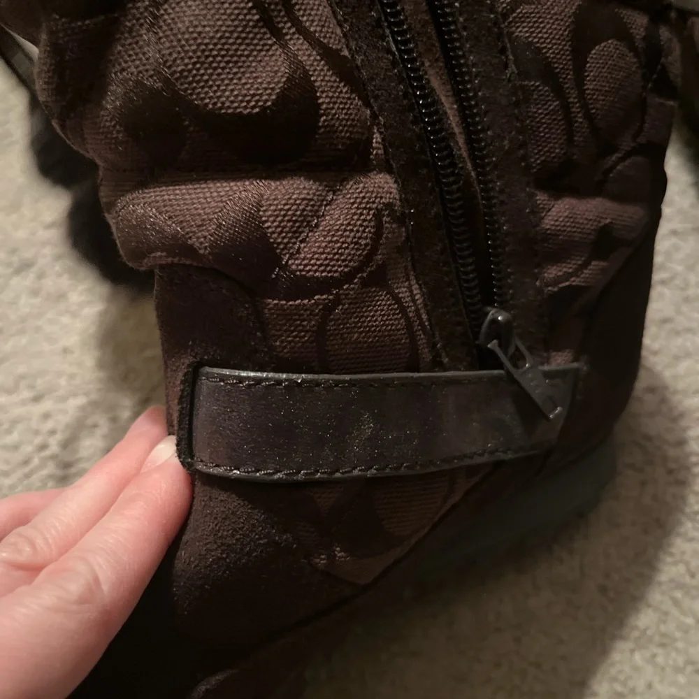 Coach Juniper Suede Boot Style A7311 brown. Size 7. - Picture 5 of 11